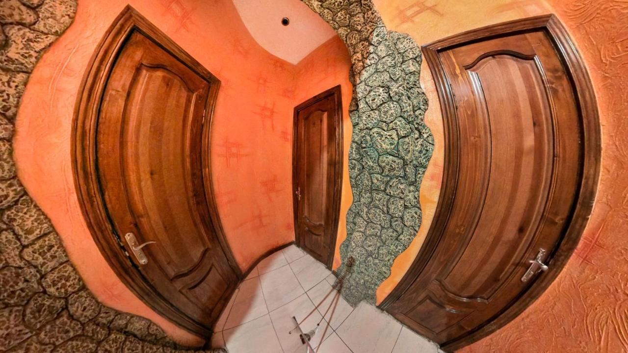 La Vitalie Guest House Chişinău Extérieur photo